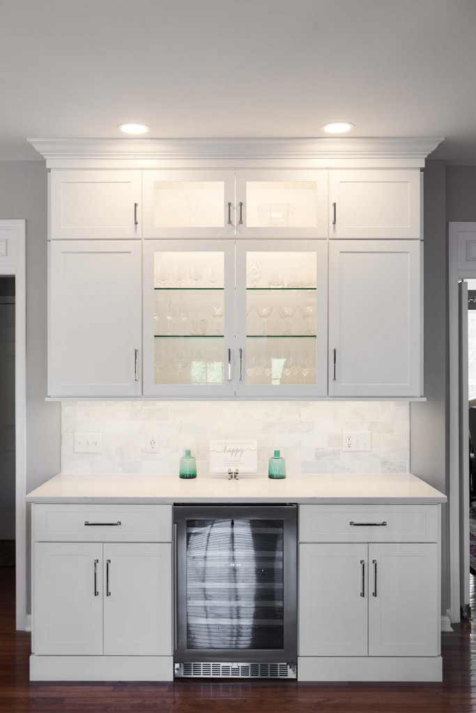 Wet Bar in Chadds Ford, PA kitchen remodel — White frameless Shaker cabinetry