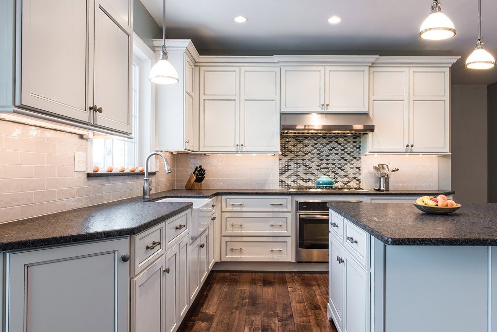 Farmhouse Sink in Paoli, PA kitchen remodel — Cream glazed Shaker cabinetry